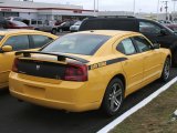 2006 Dodge Charger HEMI R-T Daytona Rear View Right