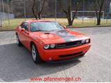 Dodge Challenger SRT 8 front
